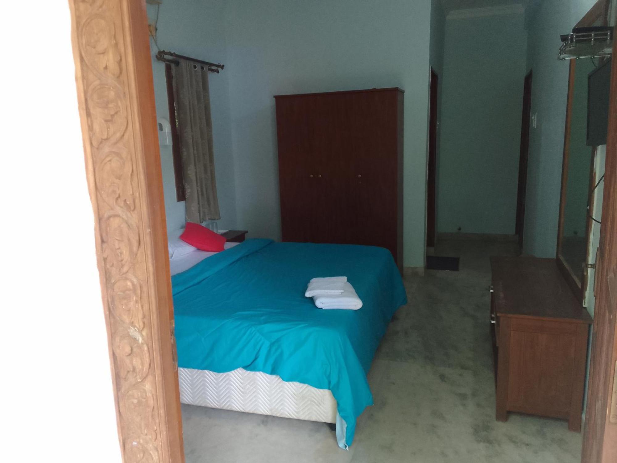 Peaceful Rooms At Pande Residency Patnem Beach Exterior foto